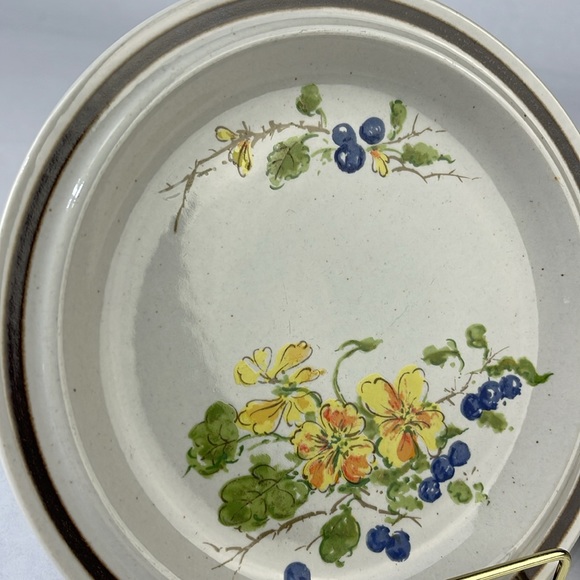 Floral Inspirations “Blossoms & Berries” Stoneware Plate Set - Picture 3 of 10